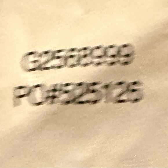 VTG Leather Bomber Jacket - Picture 5 of 8